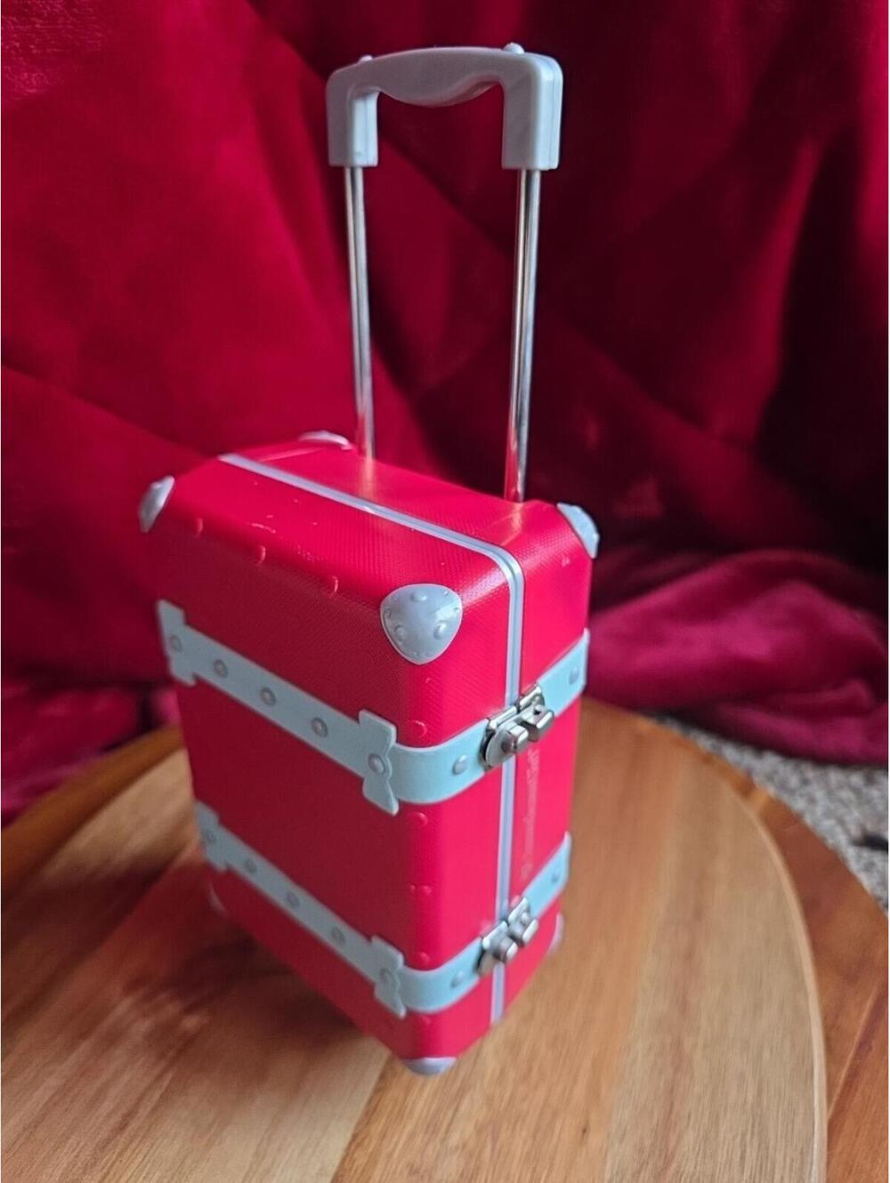 American Girl of The Year 2015 Grace Thomas Travel Set Red Luggage & Acc Retired